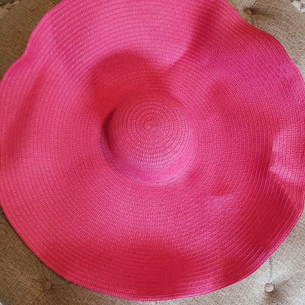 Oversized Beach Hat